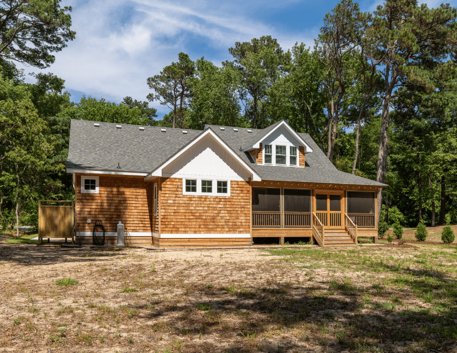 CHICAHAUK CRAFTSMAN STYLE HOME