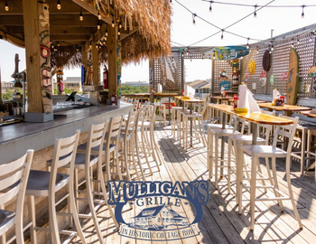 Mulligans Grille in Historic Cottage Row