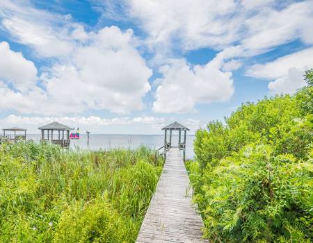 Coastal Distancing - D4414 Coastal Distancing - D4414