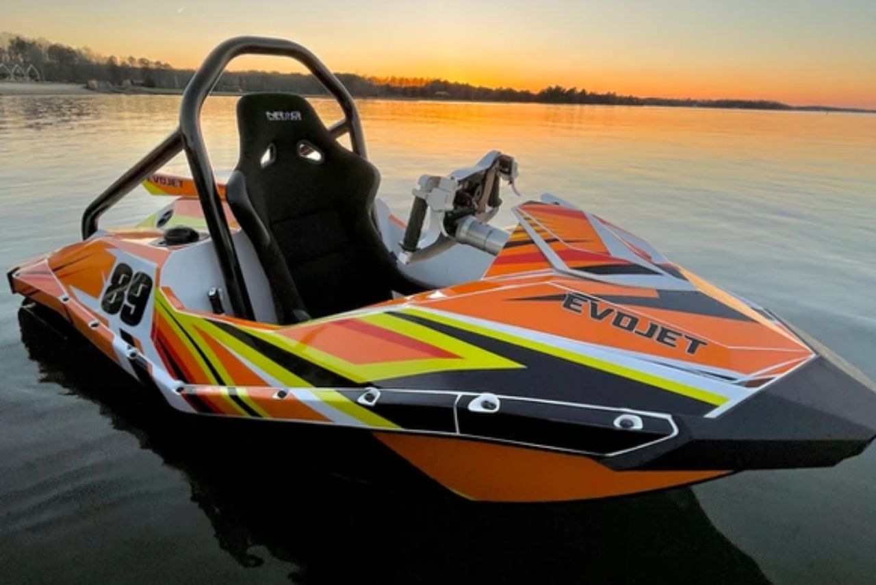 Evojet Race Boat