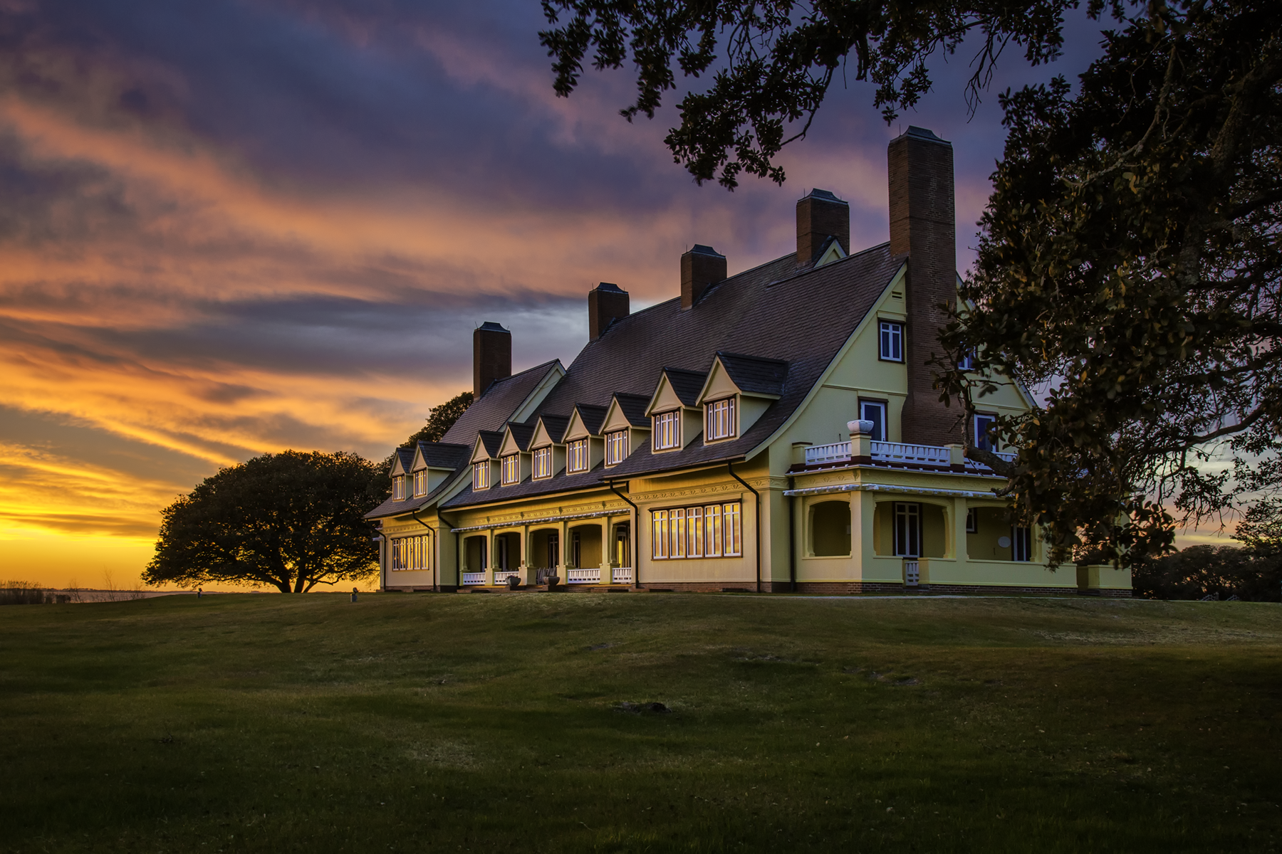 Local Tips for Your Visit to the Whalehead Club